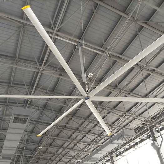 风扇电机应用在7.3米工业风扇上.png